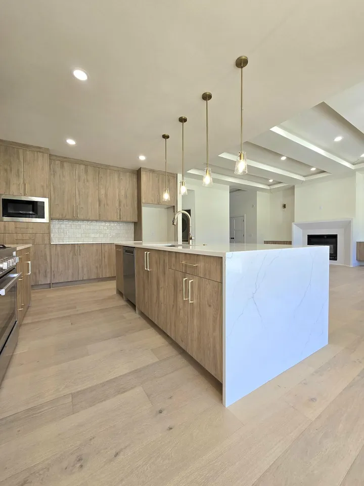 5153 E Barbarosa Court - Thumbnail 4